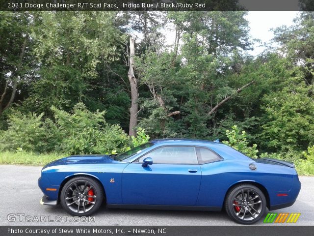 2021 Dodge Challenger R/T Scat Pack in Indigo Blue