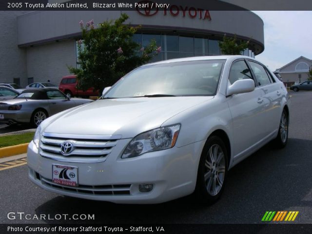 2005 Toyota Avalon Limited in Blizzard White Pearl