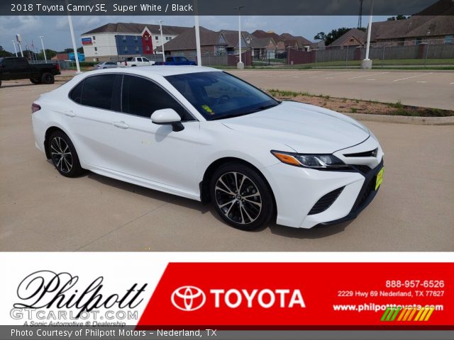 2018 Toyota Camry SE in Super White