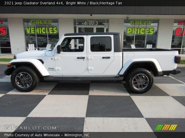 2021 Jeep Gladiator Overland 4x4 in Bright White