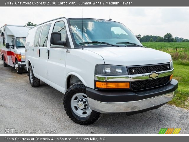 2012 Chevrolet Express 2500 Cargo Van in Summit White