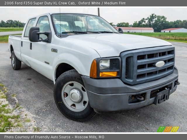 2006 Ford F350 Super Duty XL Crew Cab in Oxford White