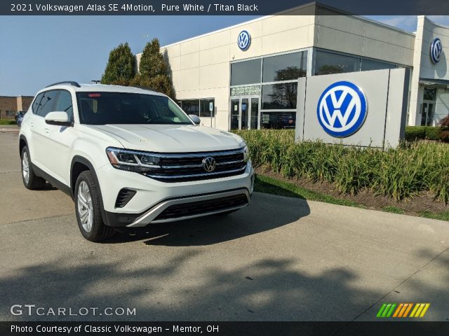 2021 Volkswagen Atlas SE 4Motion in Pure White