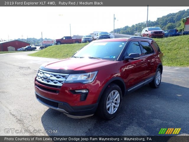2019 Ford Explorer XLT 4WD in Ruby Red