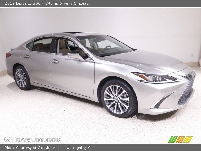 2019 Lexus ES 300h in Atomic Silver