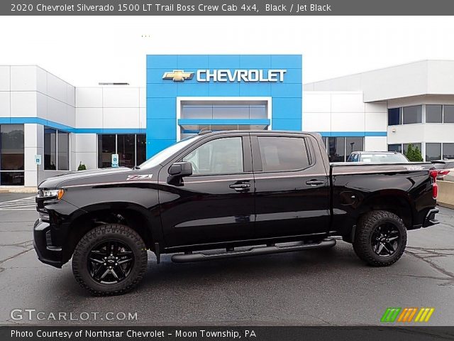 2020 Chevrolet Silverado 1500 LT Trail Boss Crew Cab 4x4 in Black