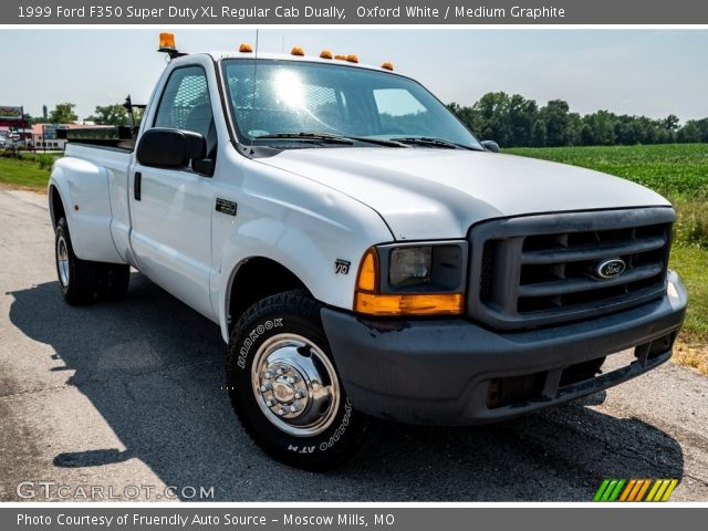 1999 Ford F350 Super Duty XL Regular Cab Dually in Oxford White