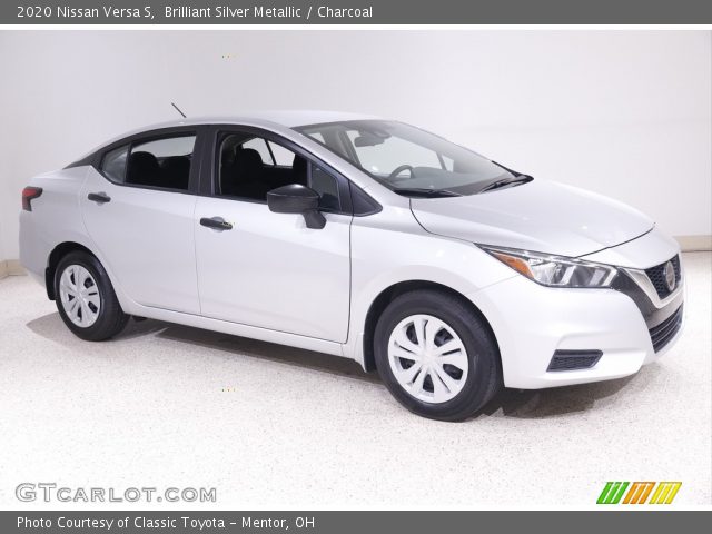 2020 Nissan Versa S in Brilliant Silver Metallic