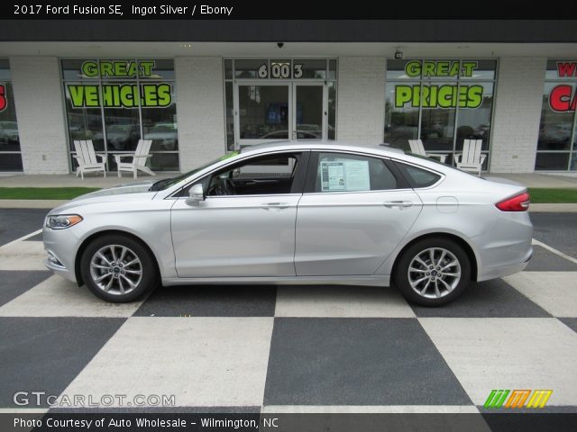 2017 Ford Fusion SE in Ingot Silver