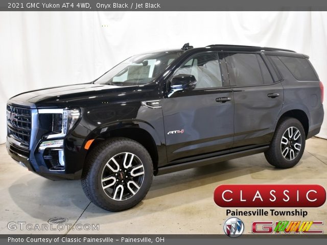 2021 GMC Yukon AT4 4WD in Onyx Black