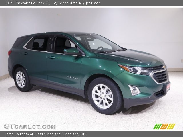 2019 Chevrolet Equinox LT in Ivy Green Metallic