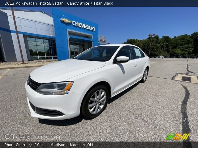 2013 Volkswagen Jetta SE Sedan in Candy White