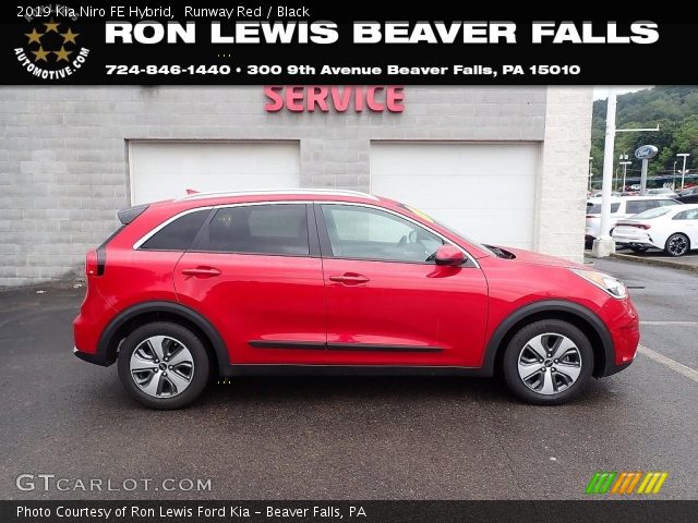 2019 Kia Niro FE Hybrid in Runway Red