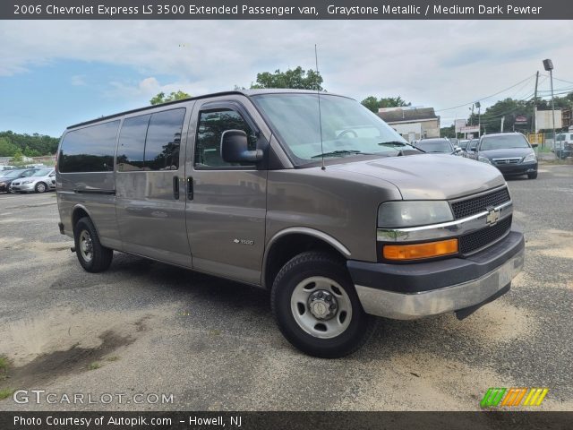 2006 Chevrolet Express LS 3500 Extended Passenger van in Graystone Metallic