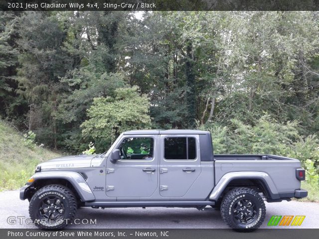 2021 Jeep Gladiator Willys 4x4 in Sting-Gray