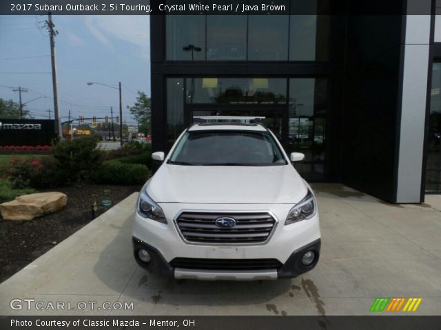 2017 Subaru Outback 2.5i Touring in Crystal White Pearl