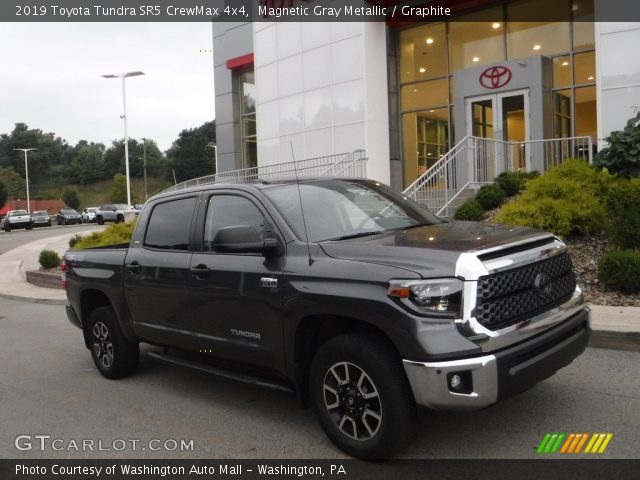 2019 Toyota Tundra SR5 CrewMax 4x4 in Magnetic Gray Metallic