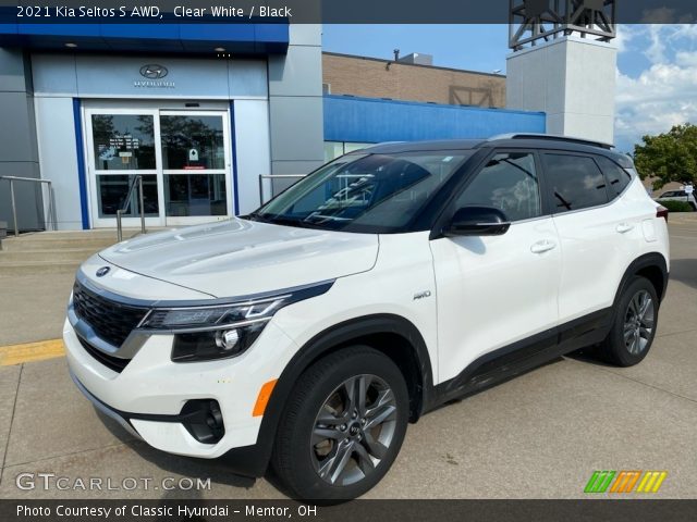 2021 Kia Seltos S AWD in Clear White