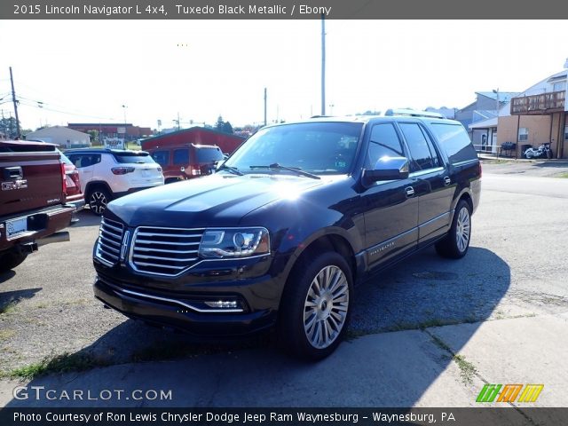 2015 Lincoln Navigator L 4x4 in Tuxedo Black Metallic