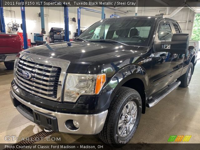 2011 Ford F150 XLT SuperCab 4x4 in Tuxedo Black Metallic