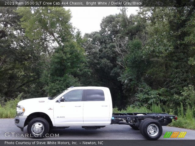 2021 Ram 3500 SLT Crew Cab 4x4 Chassis in Bright White