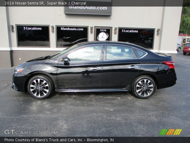 2019 Nissan Sentra SR in Super Black