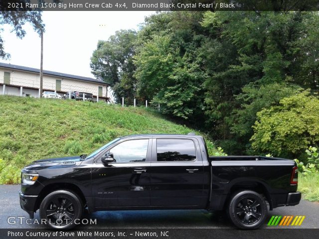 2021 Ram 1500 Big Horn Crew Cab 4x4 in Diamond Black Crystal Pearl