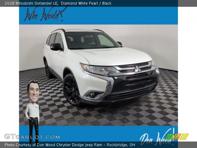 2018 Mitsubishi Outlander LE in Diamond White Pearl