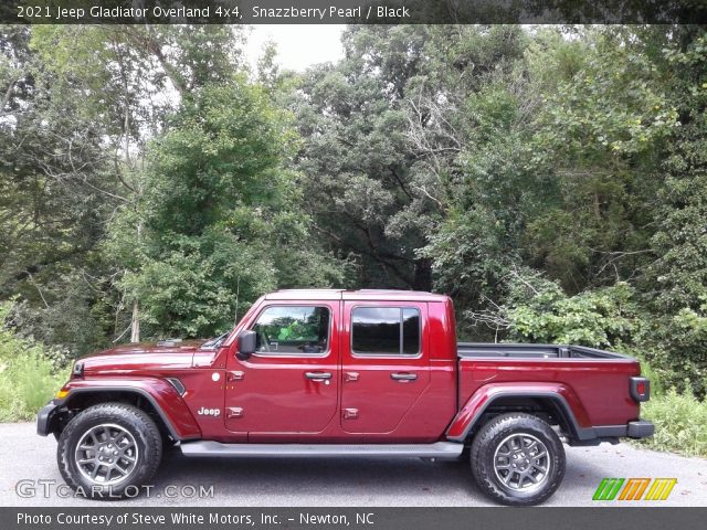 2021 Jeep Gladiator Overland 4x4 in Snazzberry Pearl