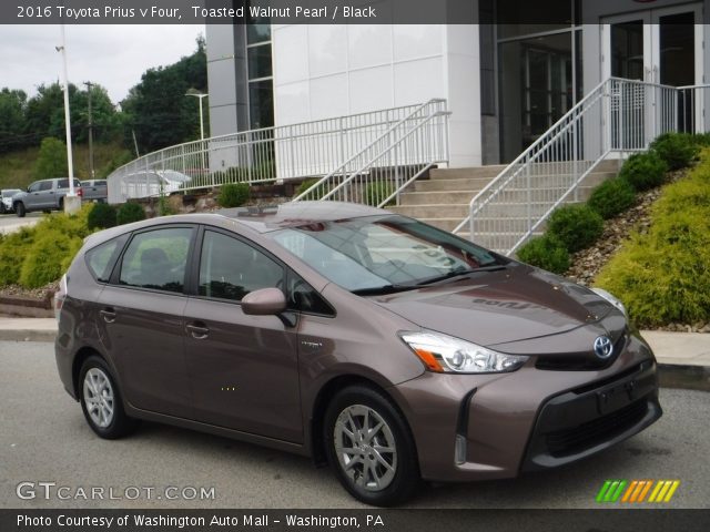 2016 Toyota Prius v Four in Toasted Walnut Pearl