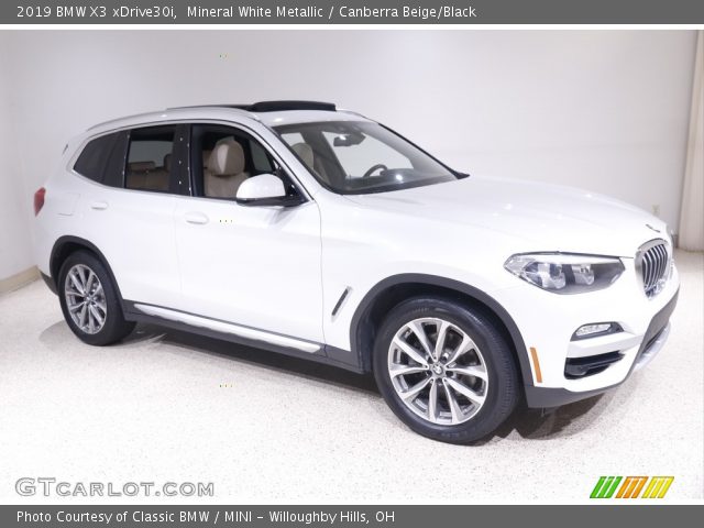 2019 BMW X3 xDrive30i in Mineral White Metallic