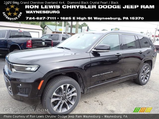2021 Jeep Grand Cherokee Overland 4x4 in Diamond Black Crystal Pearl