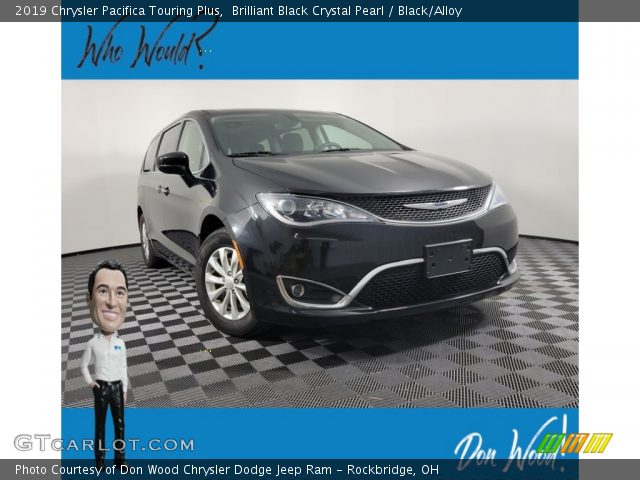 2019 Chrysler Pacifica Touring Plus in Brilliant Black Crystal Pearl