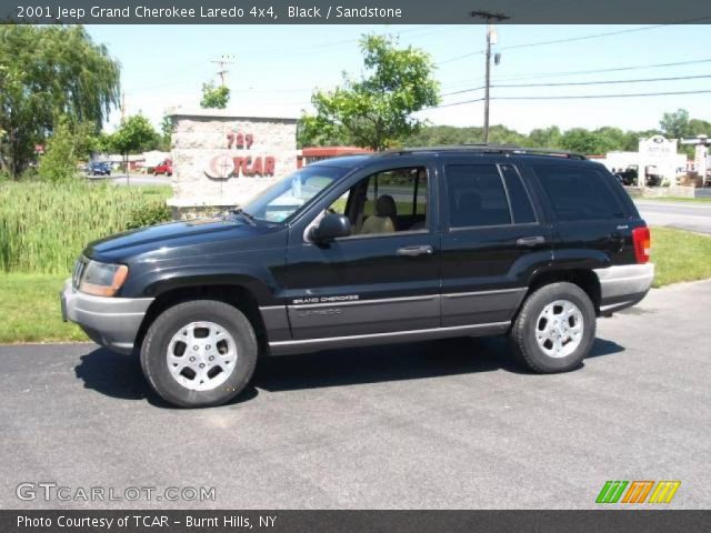 2001 Jeep Grand Cherokee Laredo 4x4 in Black