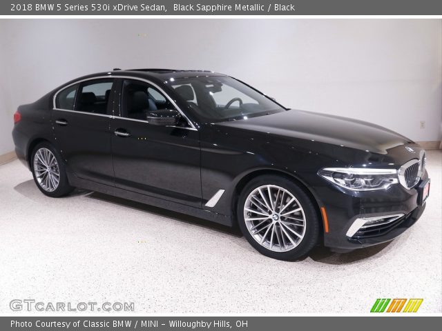 2018 BMW 5 Series 530i xDrive Sedan in Black Sapphire Metallic