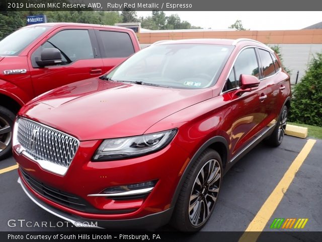 2019 Lincoln MKC Reserve AWD in Ruby Red Metallic