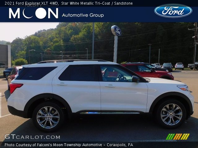2021 Ford Explorer XLT 4WD in Star White Metallic Tri-Coat