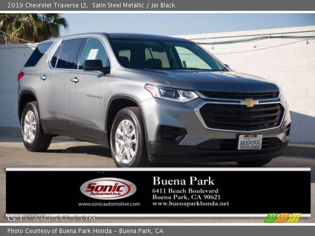 2019 Chevrolet Traverse LS in Satin Steel Metallic