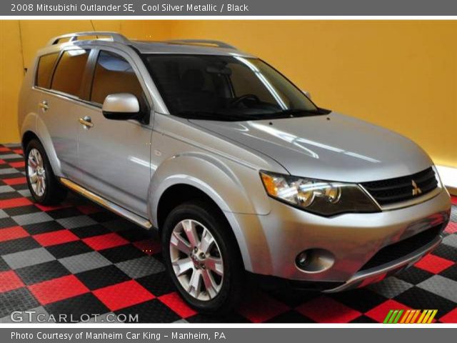 2008 Mitsubishi Outlander SE in Cool Silver Metallic