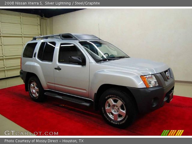 2008 Nissan Xterra S in Silver Lightning