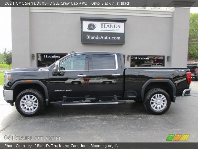 2021 GMC Sierra 3500HD SLE Crew Cab 4WD in Onyx Black