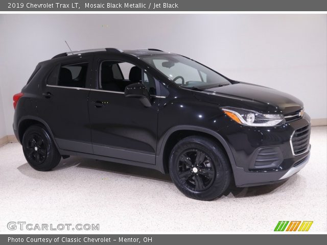 2019 Chevrolet Trax LT in Mosaic Black Metallic