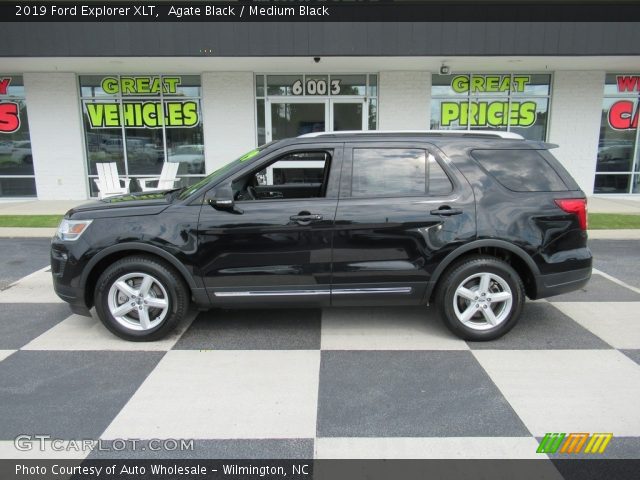 2019 Ford Explorer XLT in Agate Black