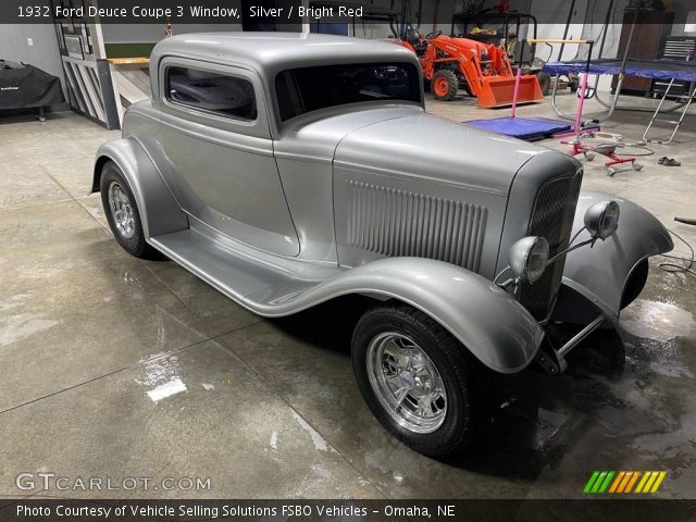 1932 Ford Deuce Coupe 3 Window in Silver