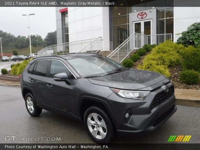 2021 Toyota RAV4 XLE AWD in Magnetic Gray Metallic