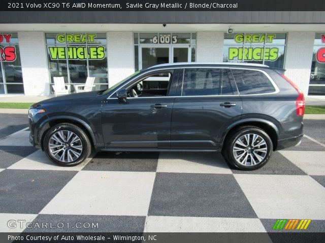 2021 Volvo XC90 T6 AWD Momentum in Savile Gray Metallic