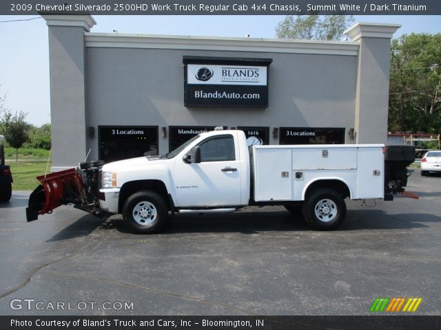 2009 Chevrolet Silverado 2500HD Work Truck Regular Cab 4x4 Chassis in Summit White