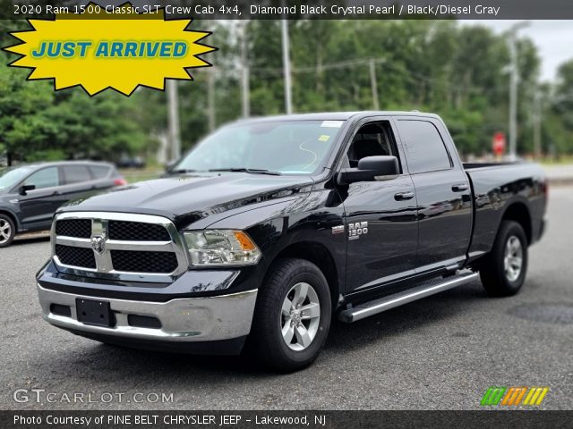 2020 Ram 1500 Classic SLT Crew Cab 4x4 in Diamond Black Crystal Pearl