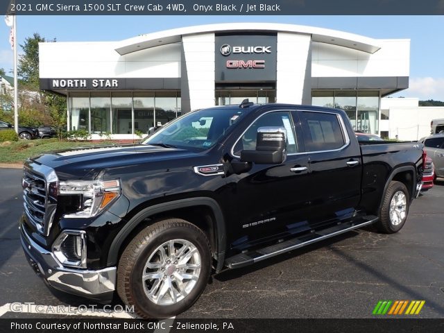 2021 GMC Sierra 1500 SLT Crew Cab 4WD in Onyx Black