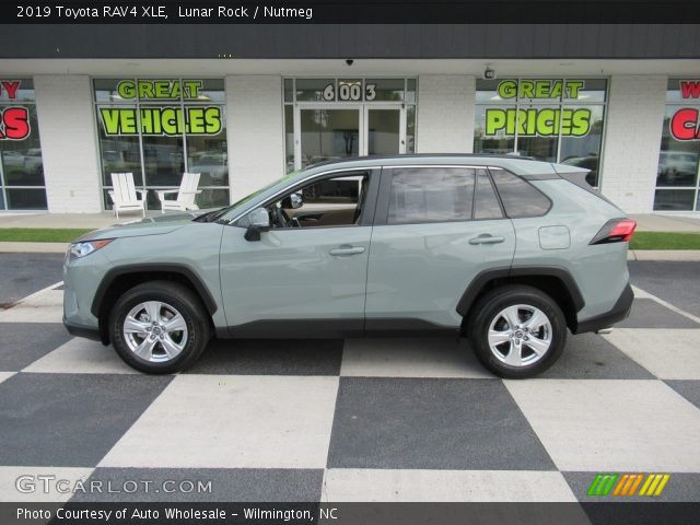2019 Toyota RAV4 XLE in Lunar Rock